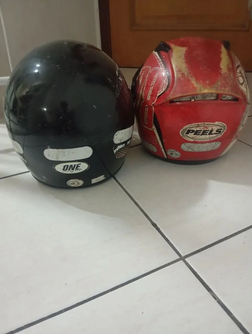 Kit 2 capacete por preço de um  - Foto 2