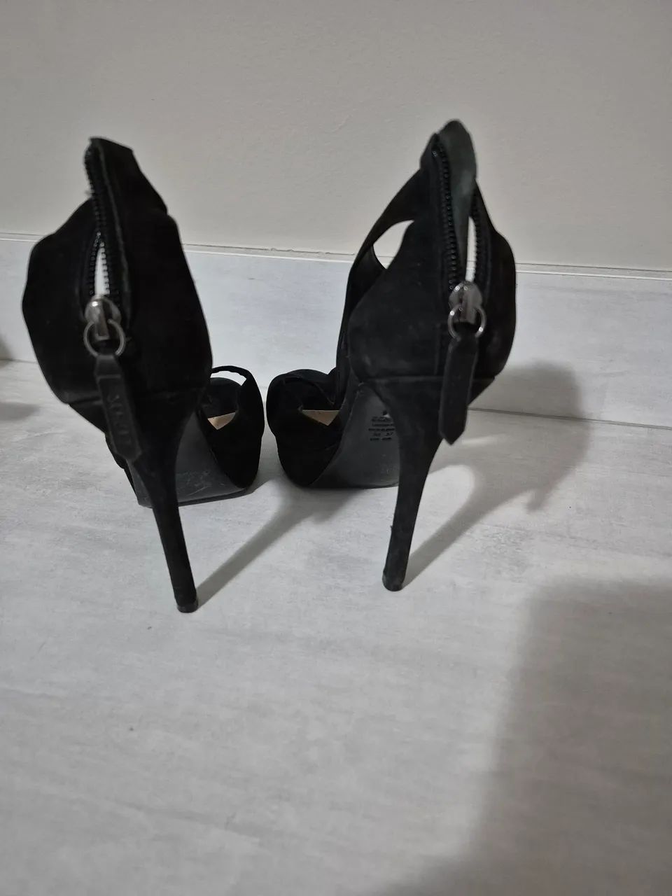 Sapato Schutz tamanho 35 salto 12cm - Foto 2