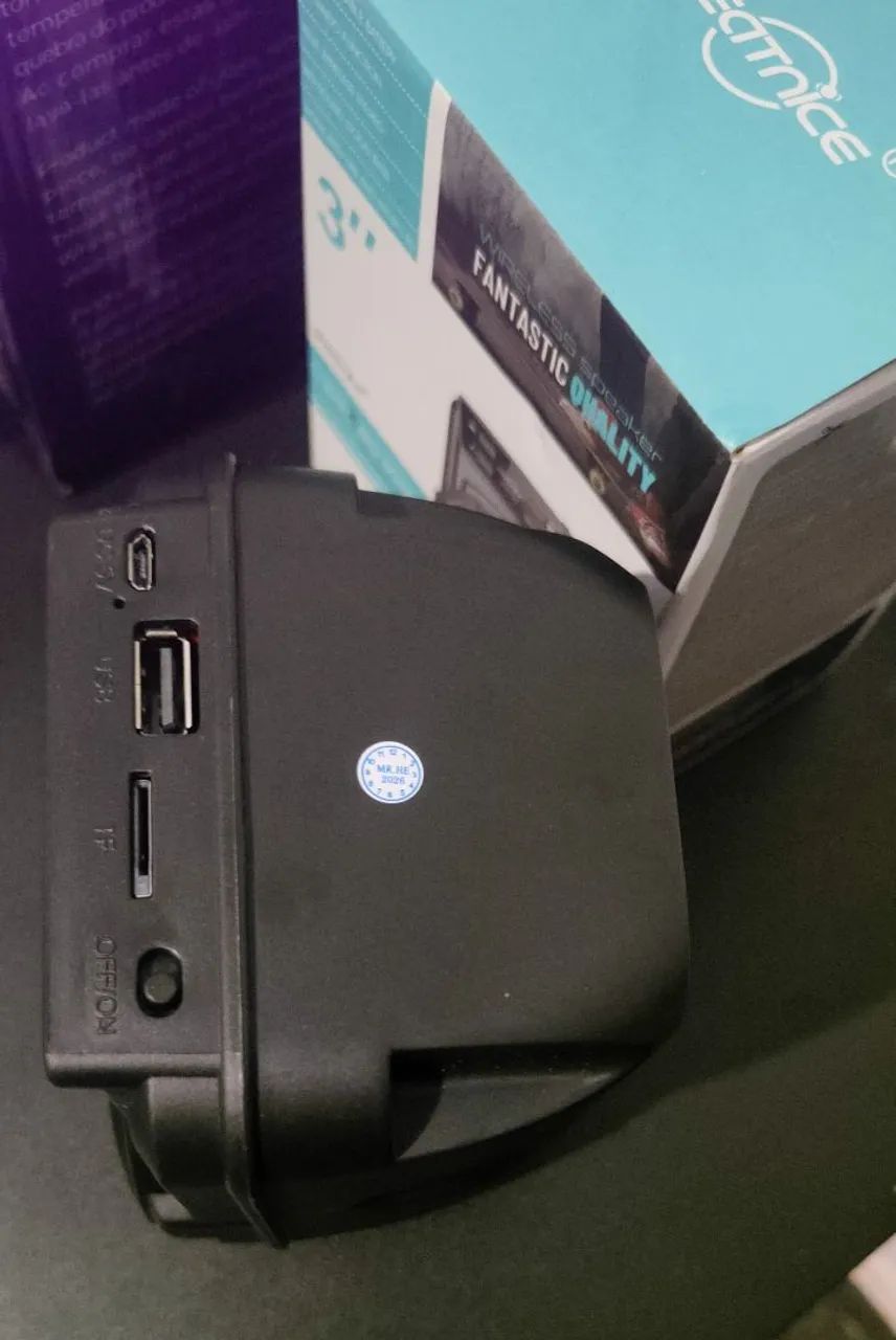 Mini Caixinha De Som Portátil Bluetooth Com Alça Led Rgb Usb<br> - Foto 2