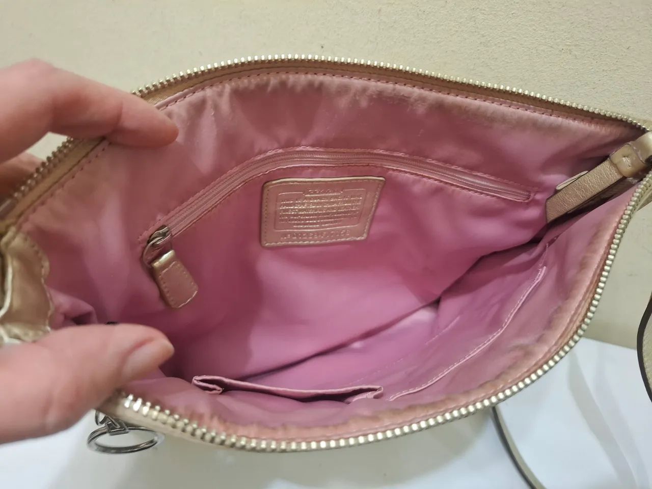 Bolsa Coach Original impecável  - Foto 4