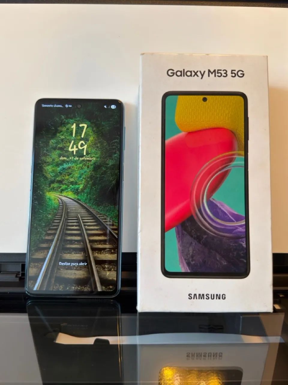Celular Samsung M53 em ótimo estado 