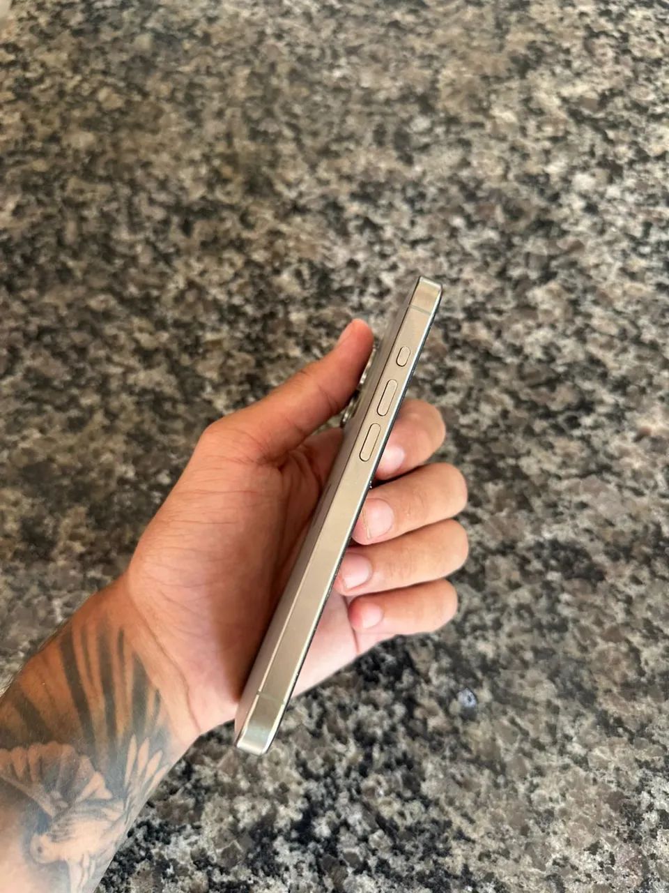 iPhone 15 pro  - Foto 3