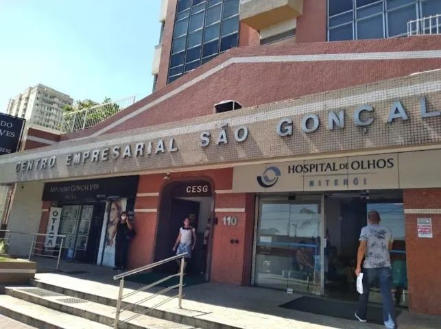Sala comercial em localização privilegiada.