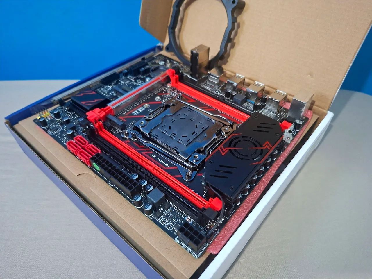 KIT XEON V4 (Placa mãe + Processador) - Foto 3