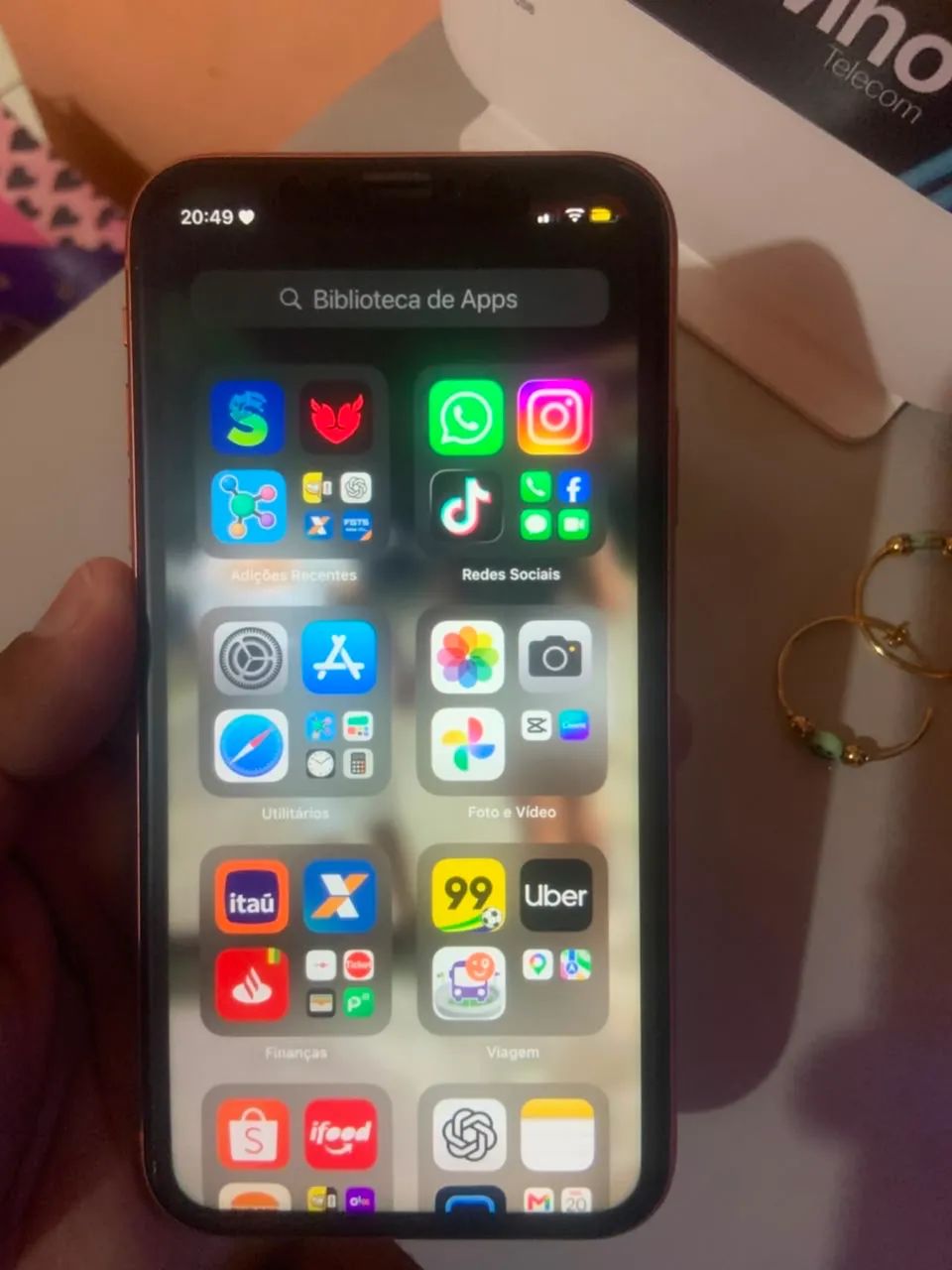 Vendo IPhone XR ou troco no 11 com volta minha  - Foto 3