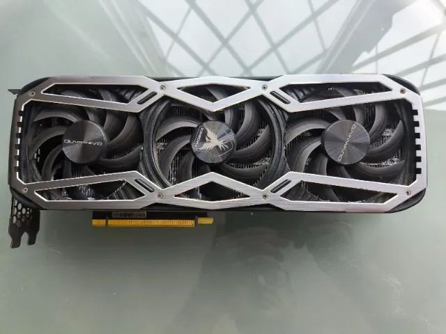 Placa de vídeo Nvidia Gainward Phoenix ,RTX 3070, 8GB, usada