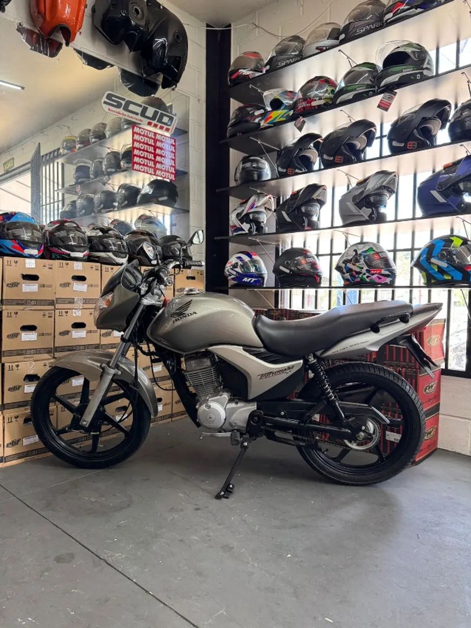 TITAN 150 KS - 2009