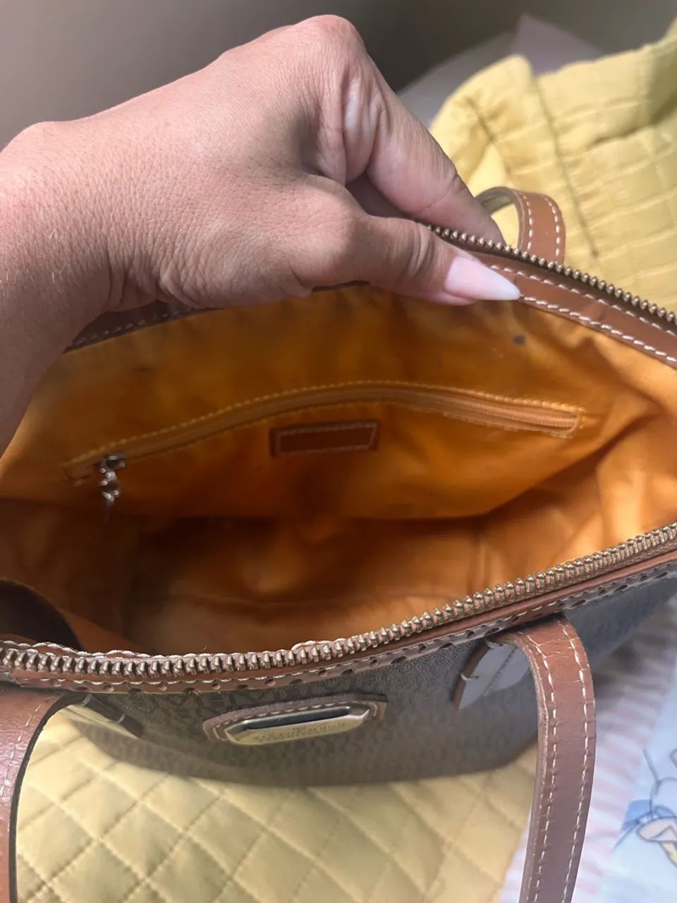 Bolsa Victor Hugo  - Foto 3