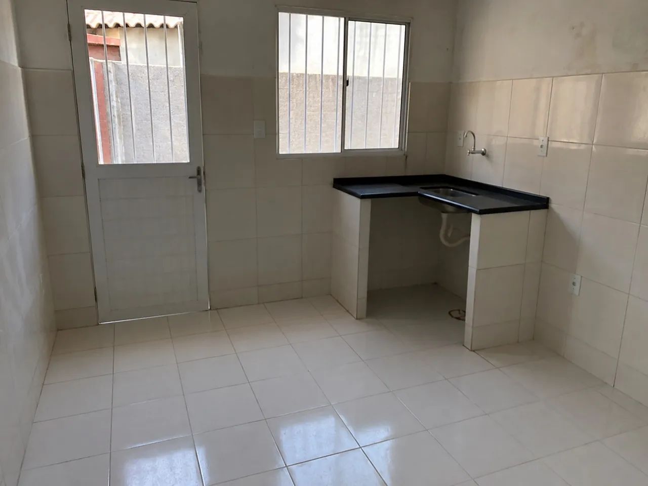 Casa no BOM SUCESSO, próxima a RUA VITAL BRASIL - Foto 3