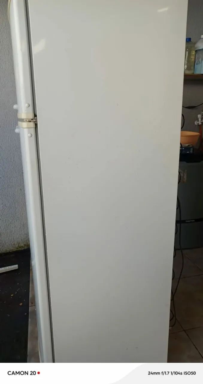 Vendo geladeira Consul funcionando perfeitamente  - Foto 2