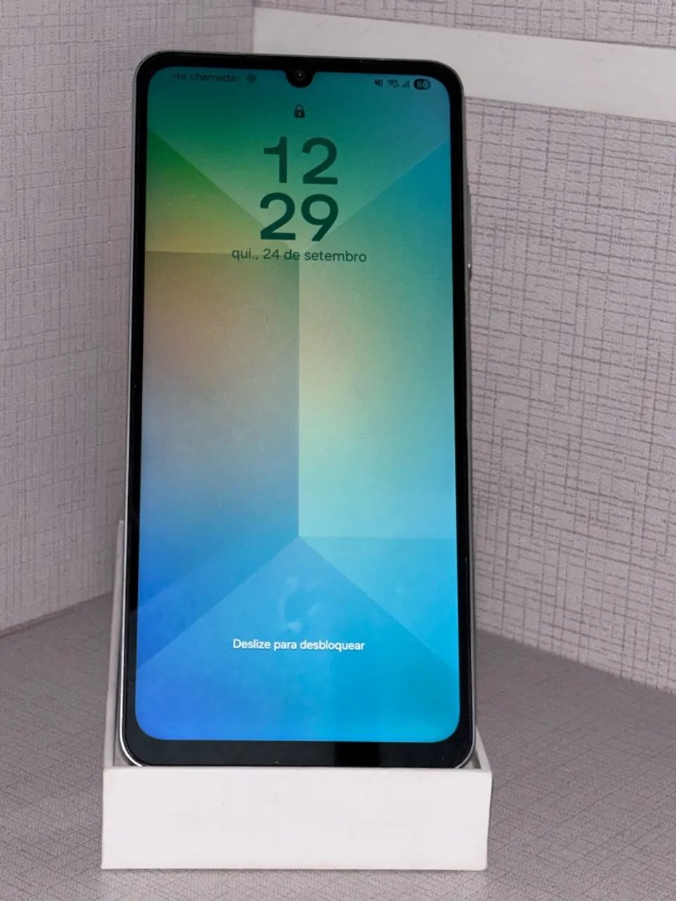 A06 128 GB