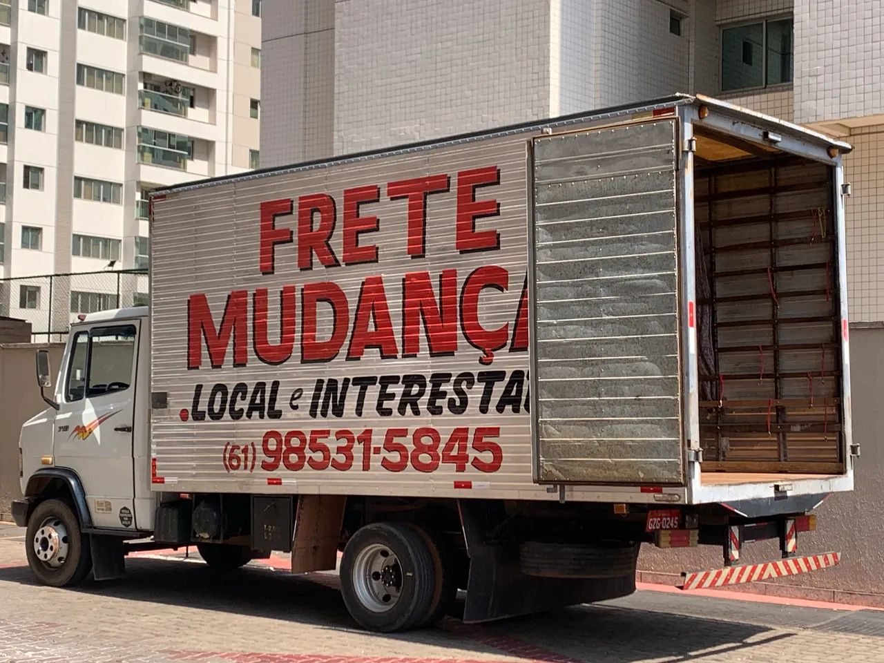Frete e mudanças 