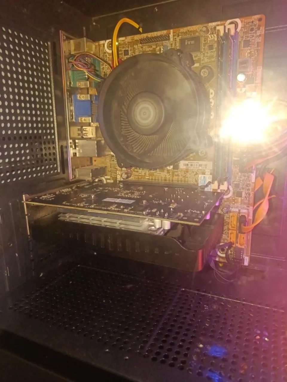 GTX 550ti 2gb  - Foto 2