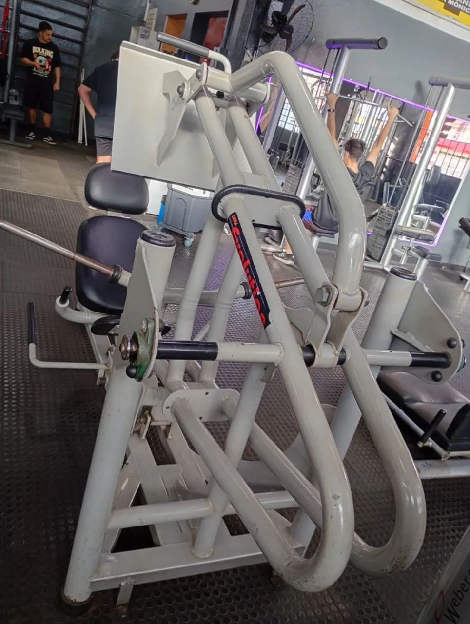 Vendo Leg Press 45 Articulado Usado - Foto 4