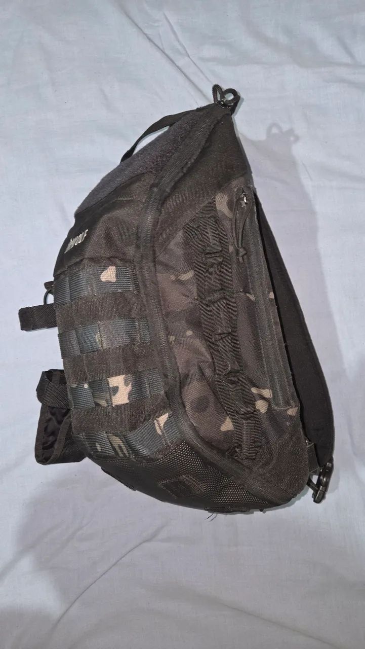 Mochila Transversal Wolf Attack - 9MM Double Black - Foto 2
