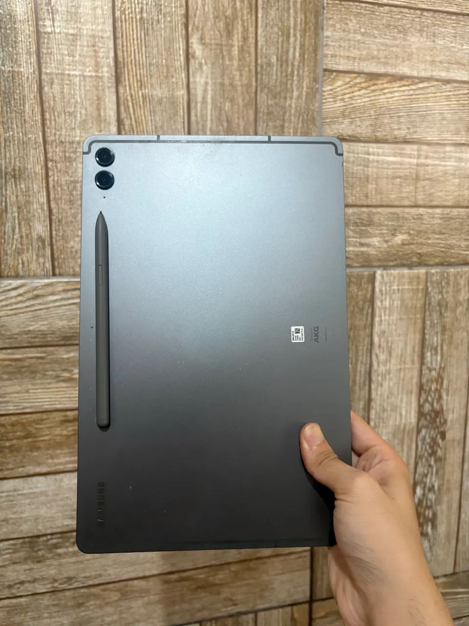 Samsung Galaxy Tab S9 FE+ 128GB - Pouco Usado