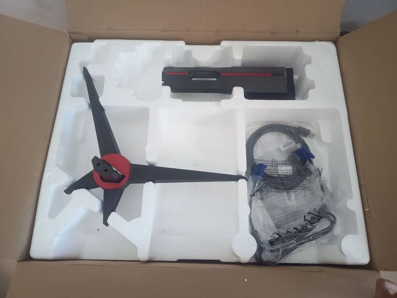 Monitor AOC Viper 165hz - Foto 2