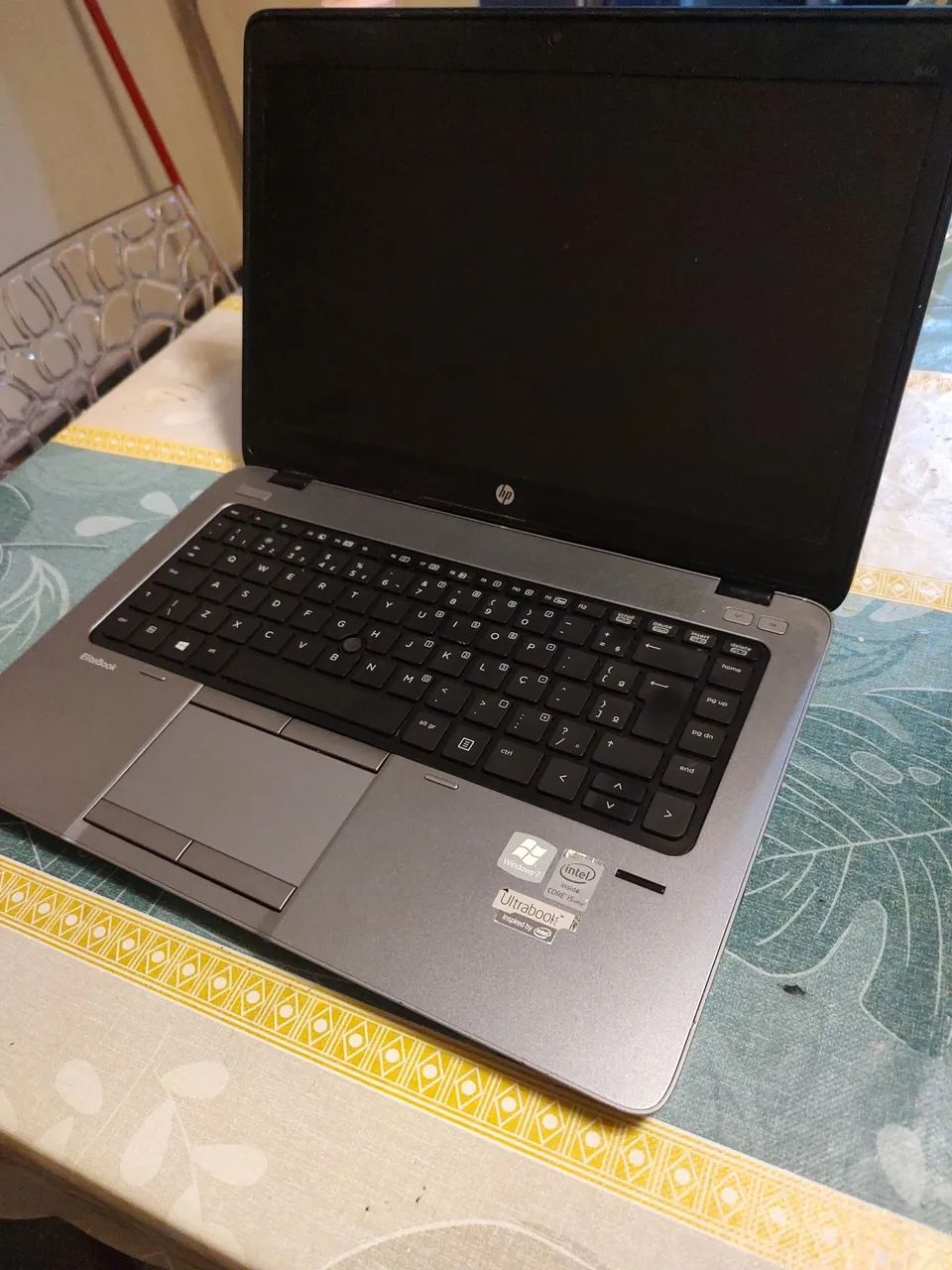 Notebook Hp i5 com 8 gigas e SSD 