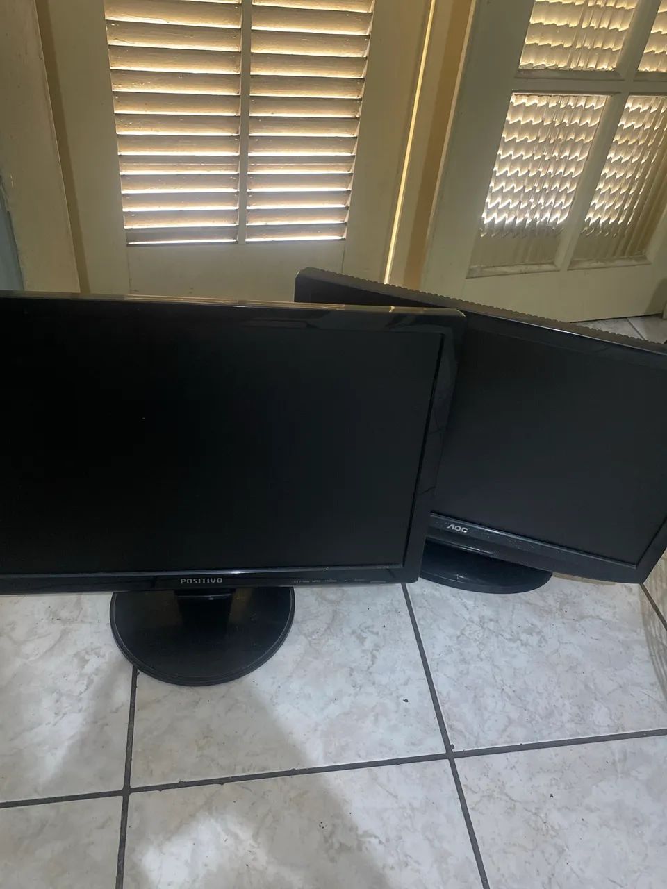 Monitores Positivo AOC 19 Polegadas 403004439051653120