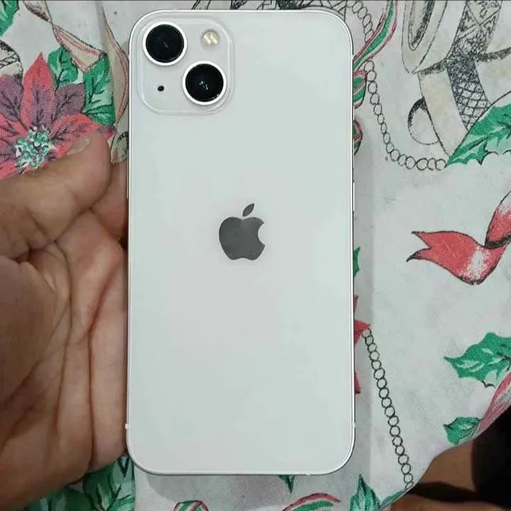 Vendo iPhone 13, funcionando tudo todo original 