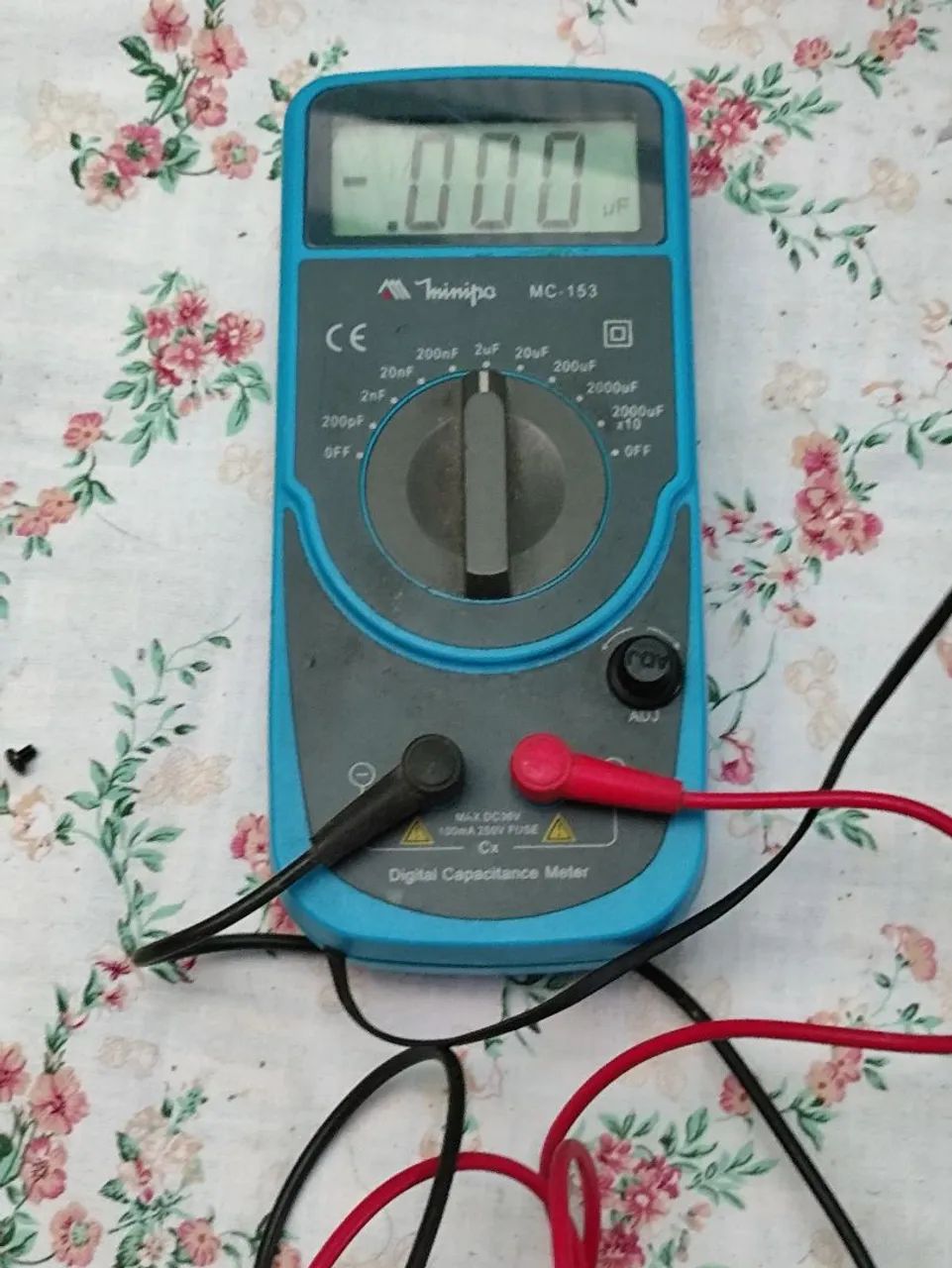 Capacímetro Digital Portátil Minipa MC-153. 