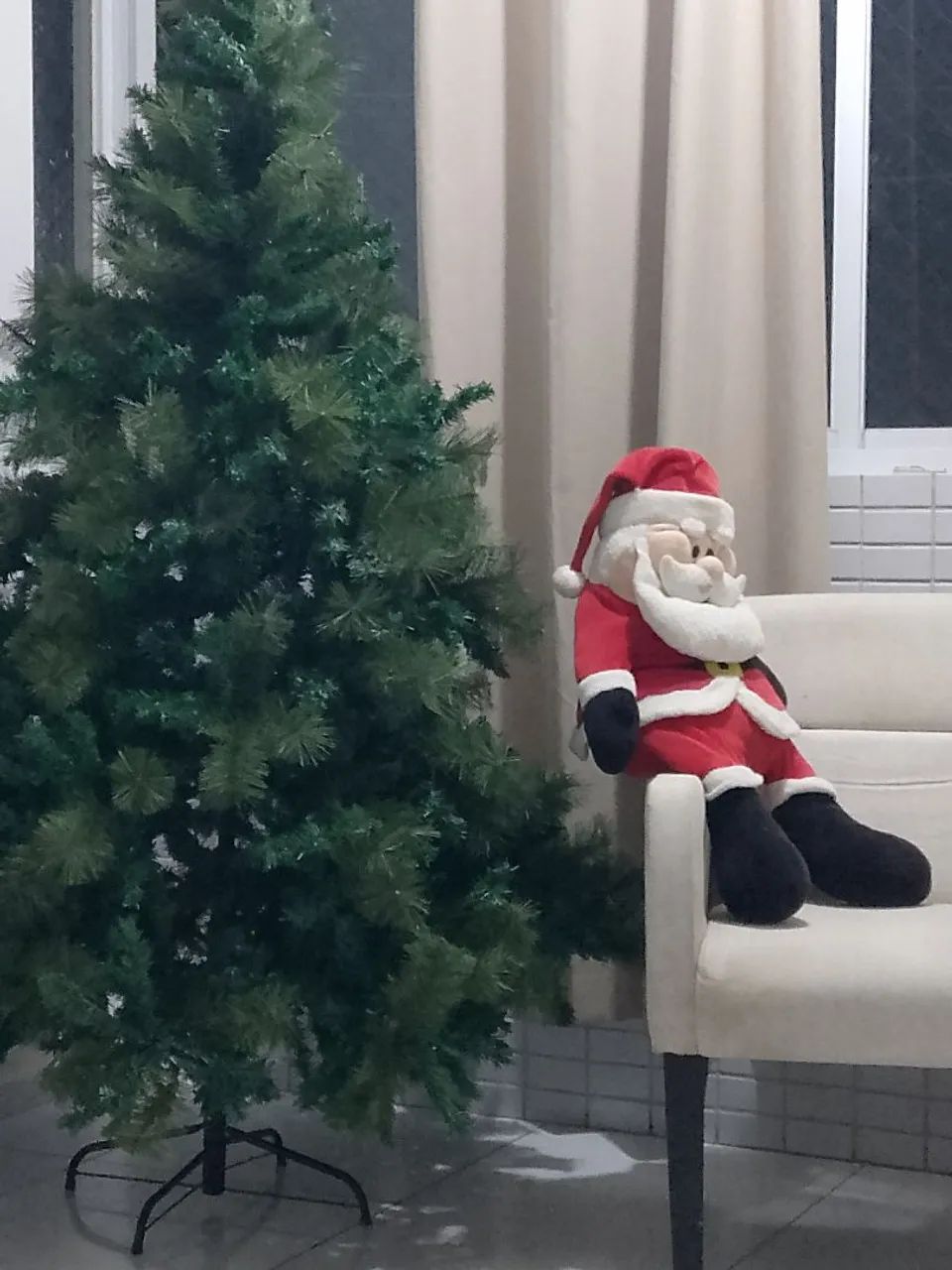 Linda e imponente Árvore de Natal + enfeites  - Foto 2