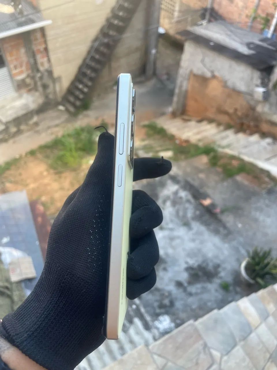 Realme C75 na caixa - Foto 4