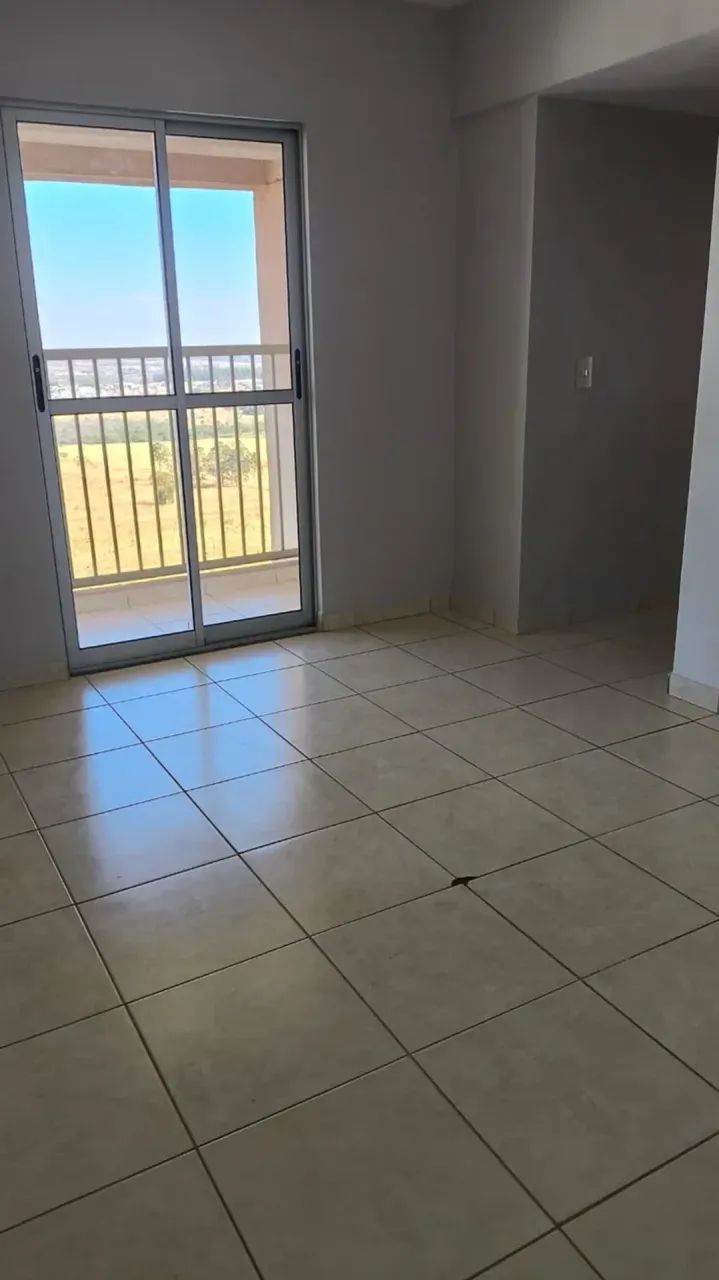 Aluga se apartamento com 2 quartos e uma vaga de garagem - Samambaia Sul - Foto 2