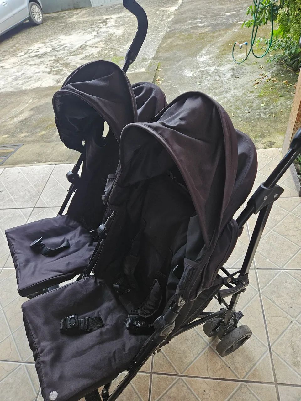 Carrinho para gêmeos + colchonete 