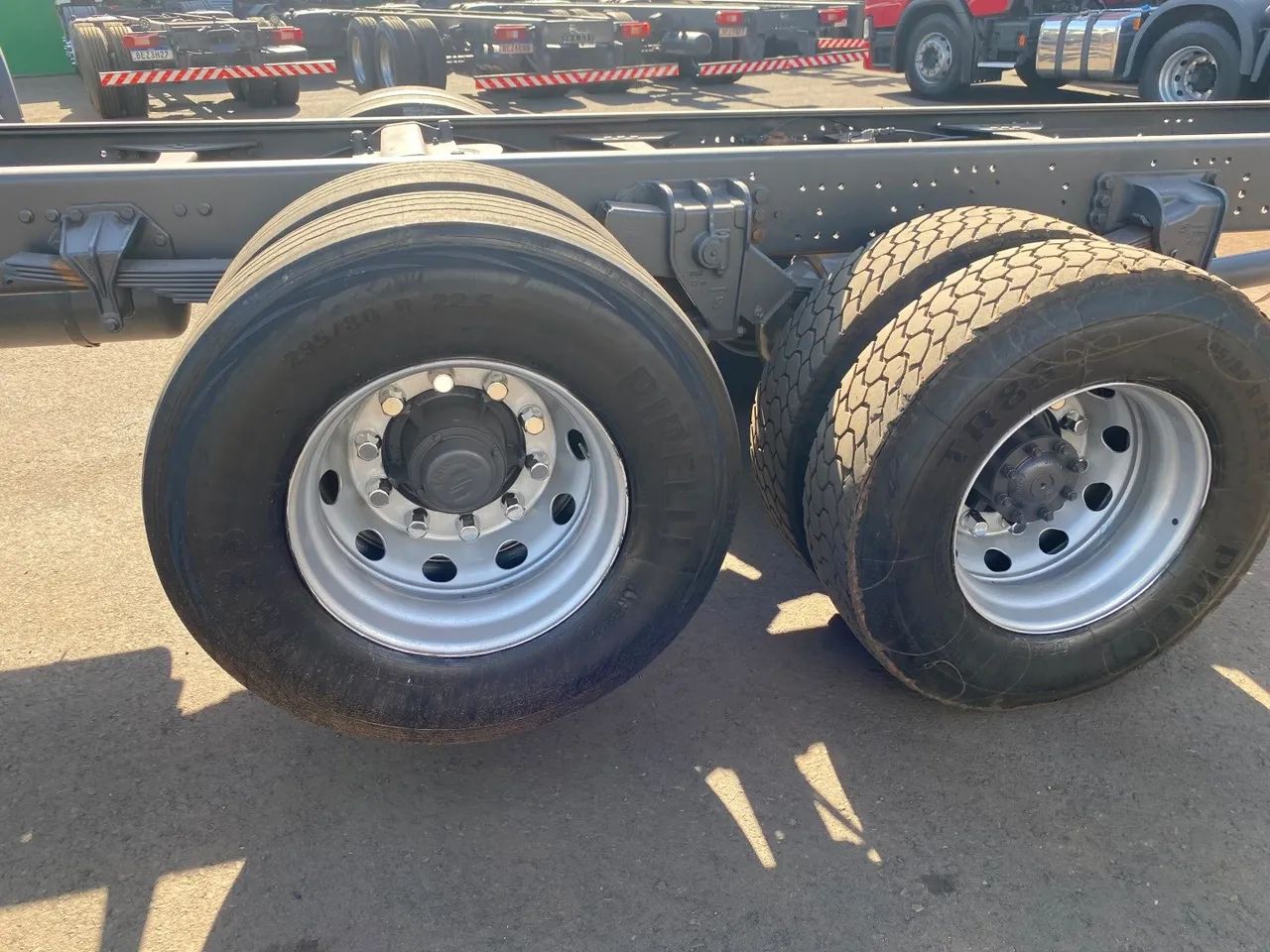 Volvo Vm 330 2021 - Foto 5