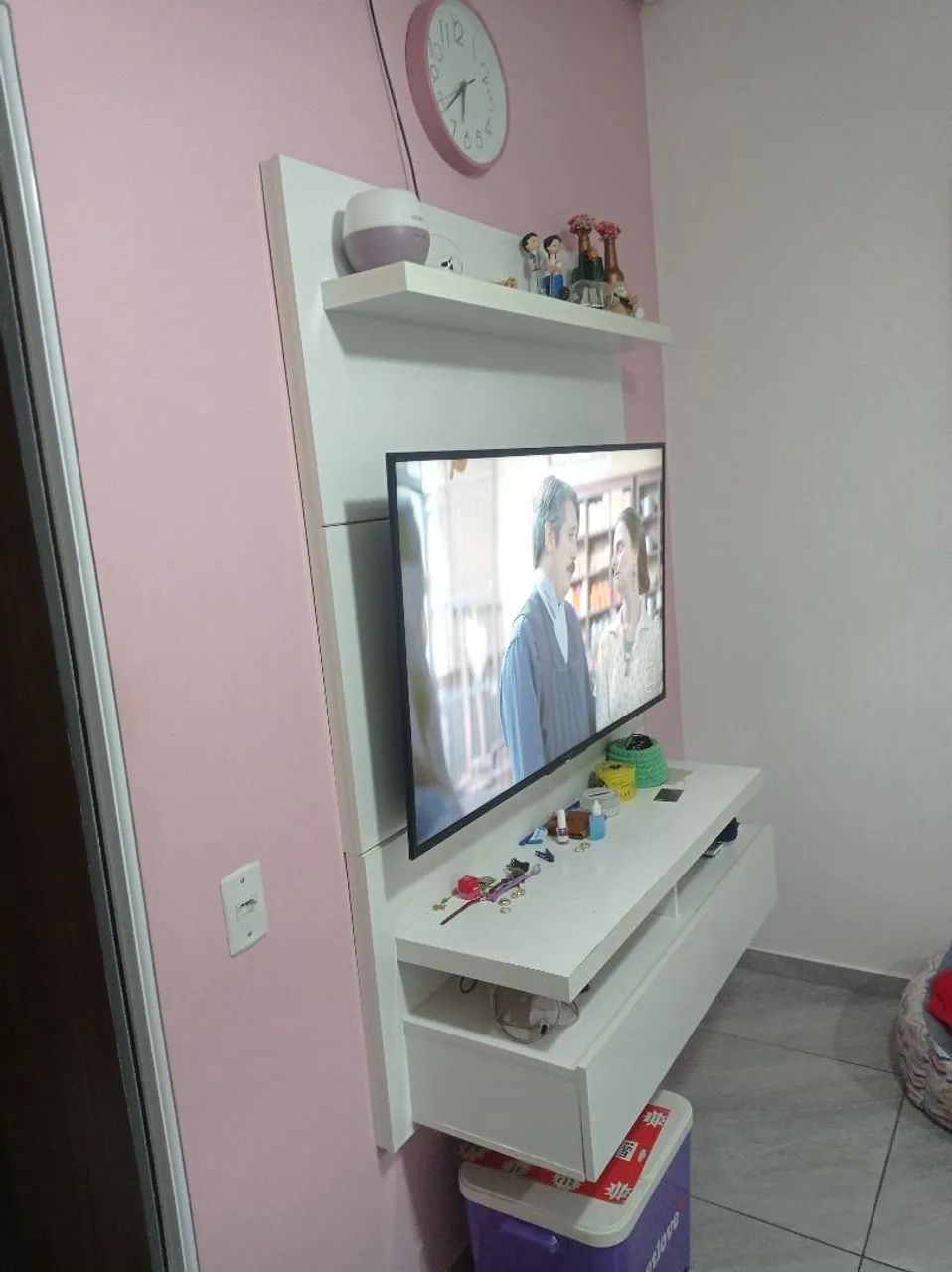 Rack com painel branco  - Foto 4