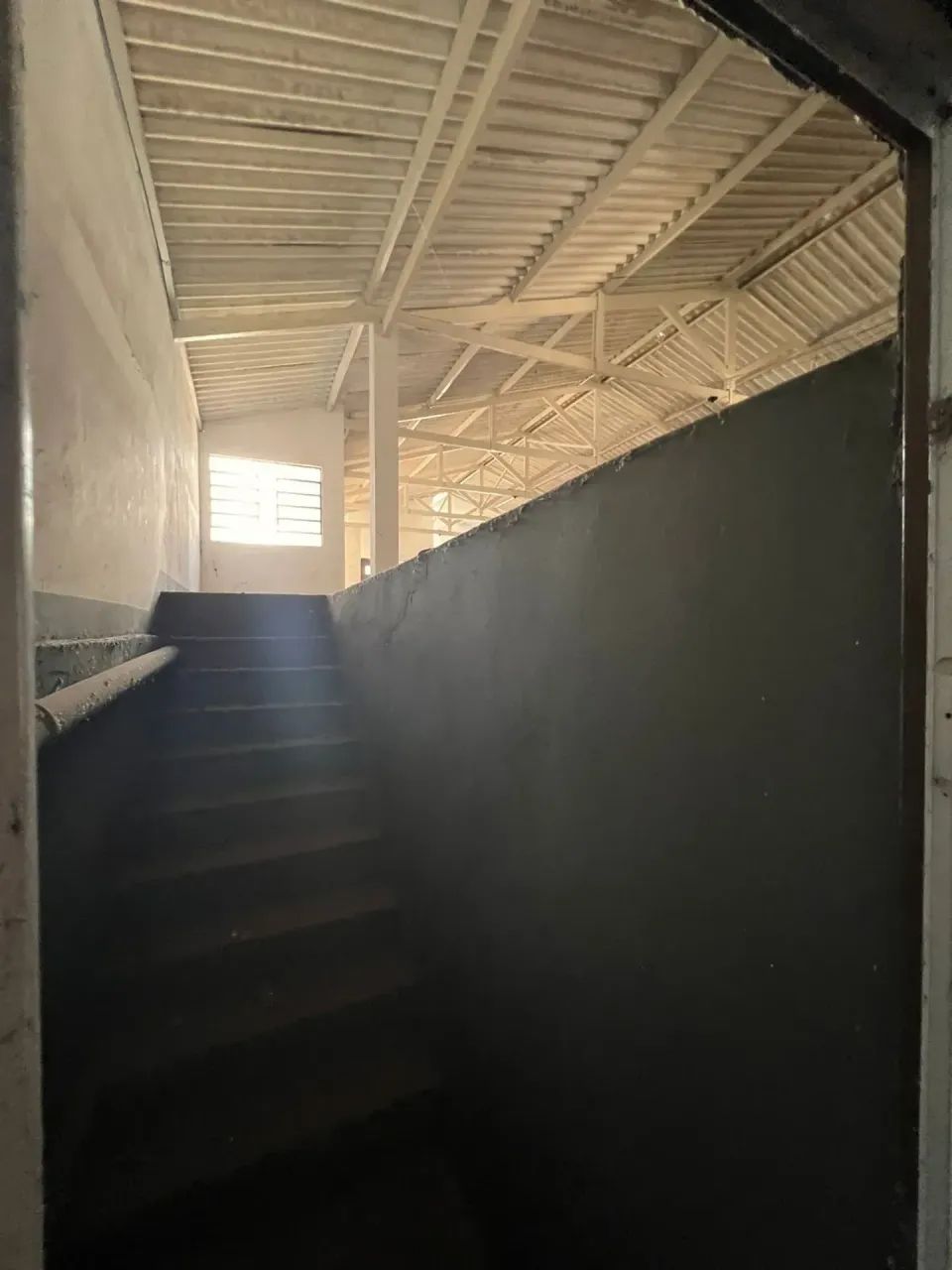Barracão comercial na Av. Calógeras  Centro - Foto 5
