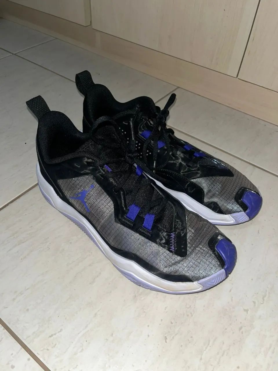 Tênis Nike Jordan Original (Preto e Roxo) - Tamanho 40 - Foto 2