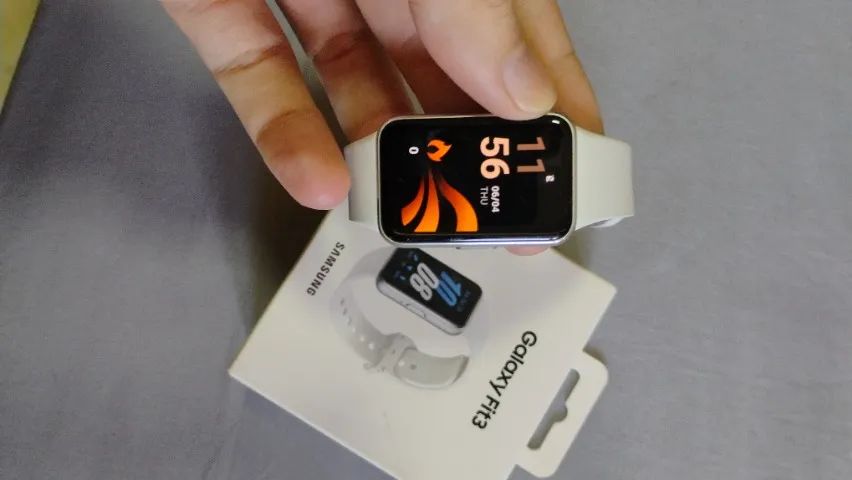 smartwatch samsung galaxy fit 3