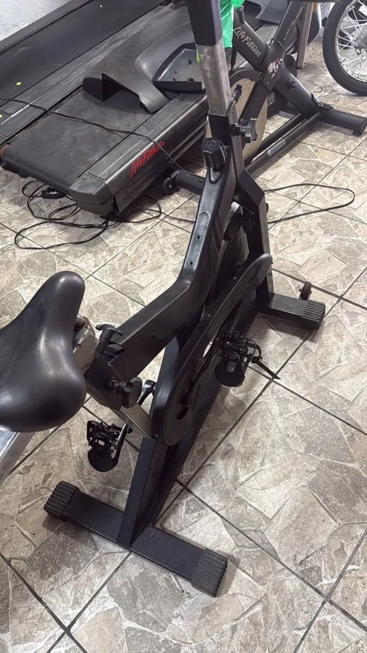 Bicicleta Spinning Profissional - Foto 3