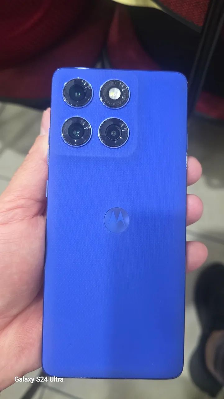 Motorola Edge 60 pro - Foto 2