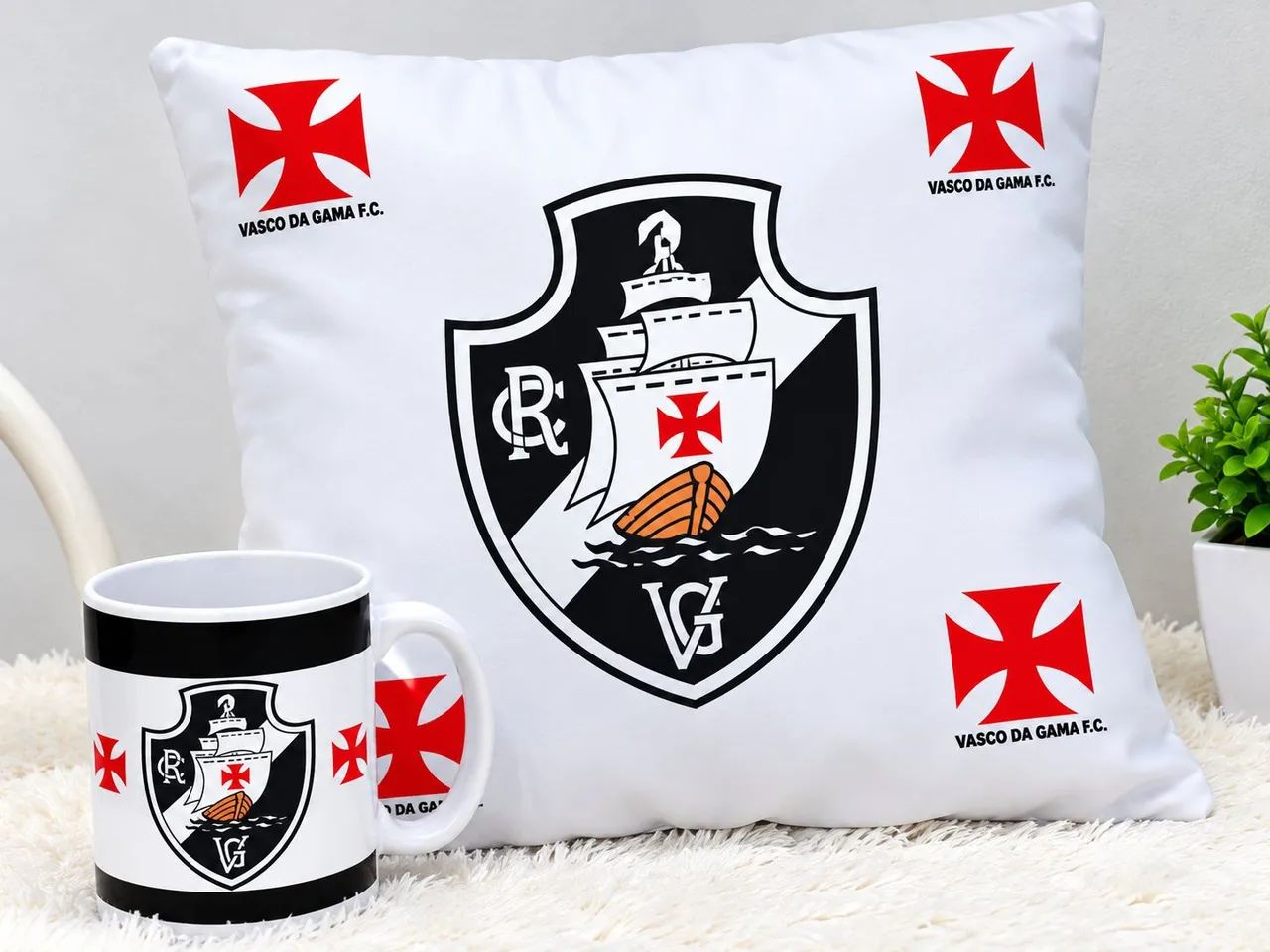 Kit caneca e Almofada do vaso 