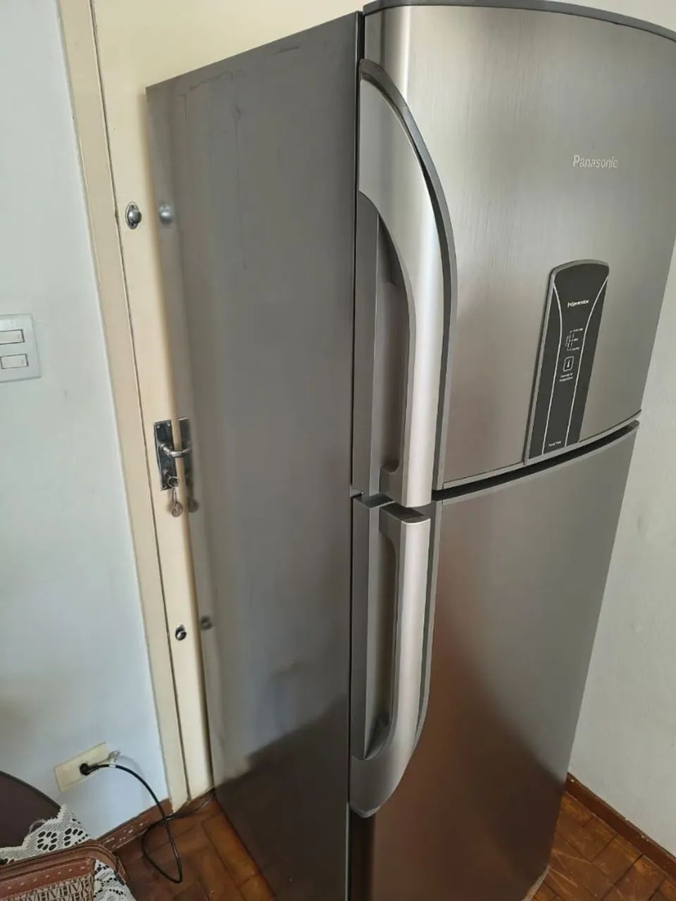 Geladeira Semi-nova Inox