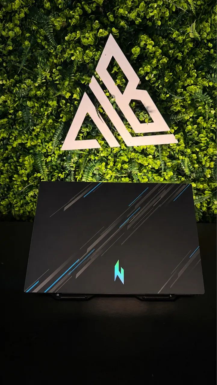 ACER NITRO V 15 - RTX 4050 / i7 13ª GERAÇÃO