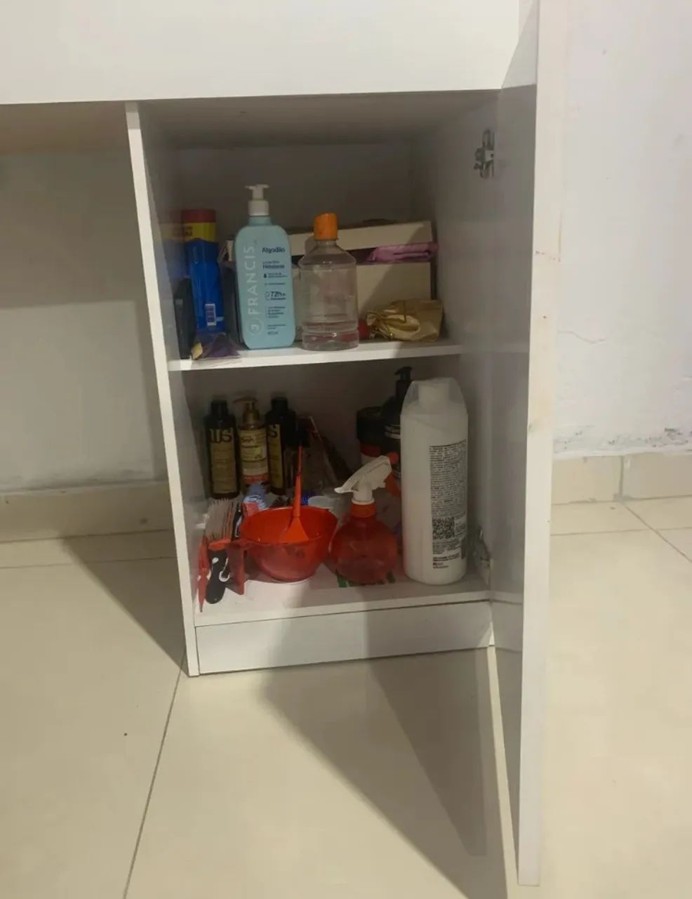 Penteadeira/escrivaninha