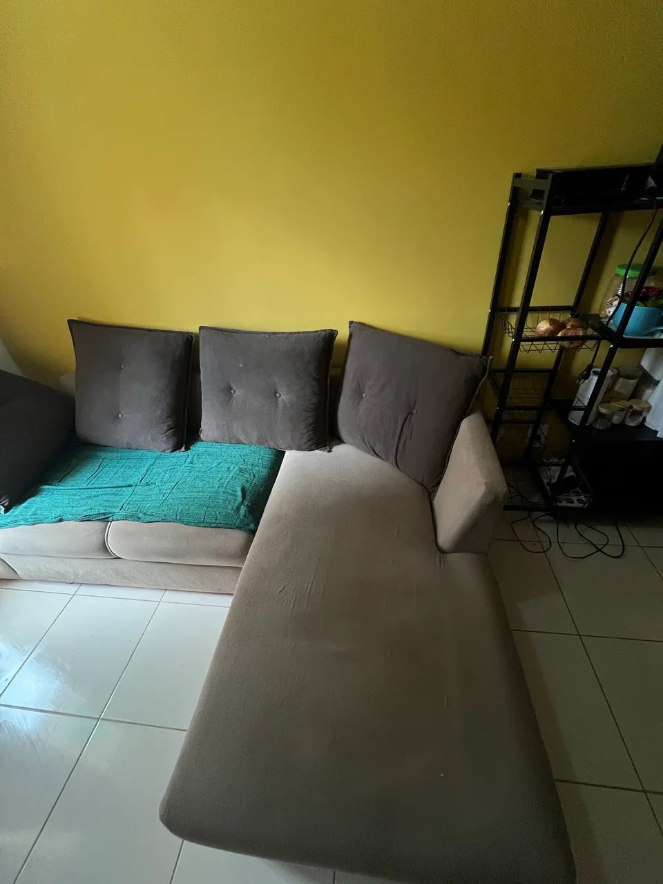 Vendo sofá bege usado - Foto 2