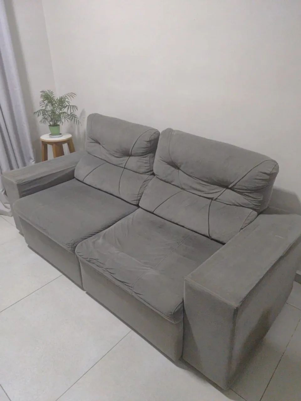 Vendo sofá retrátil 2 e 3 lugares453011469092802560