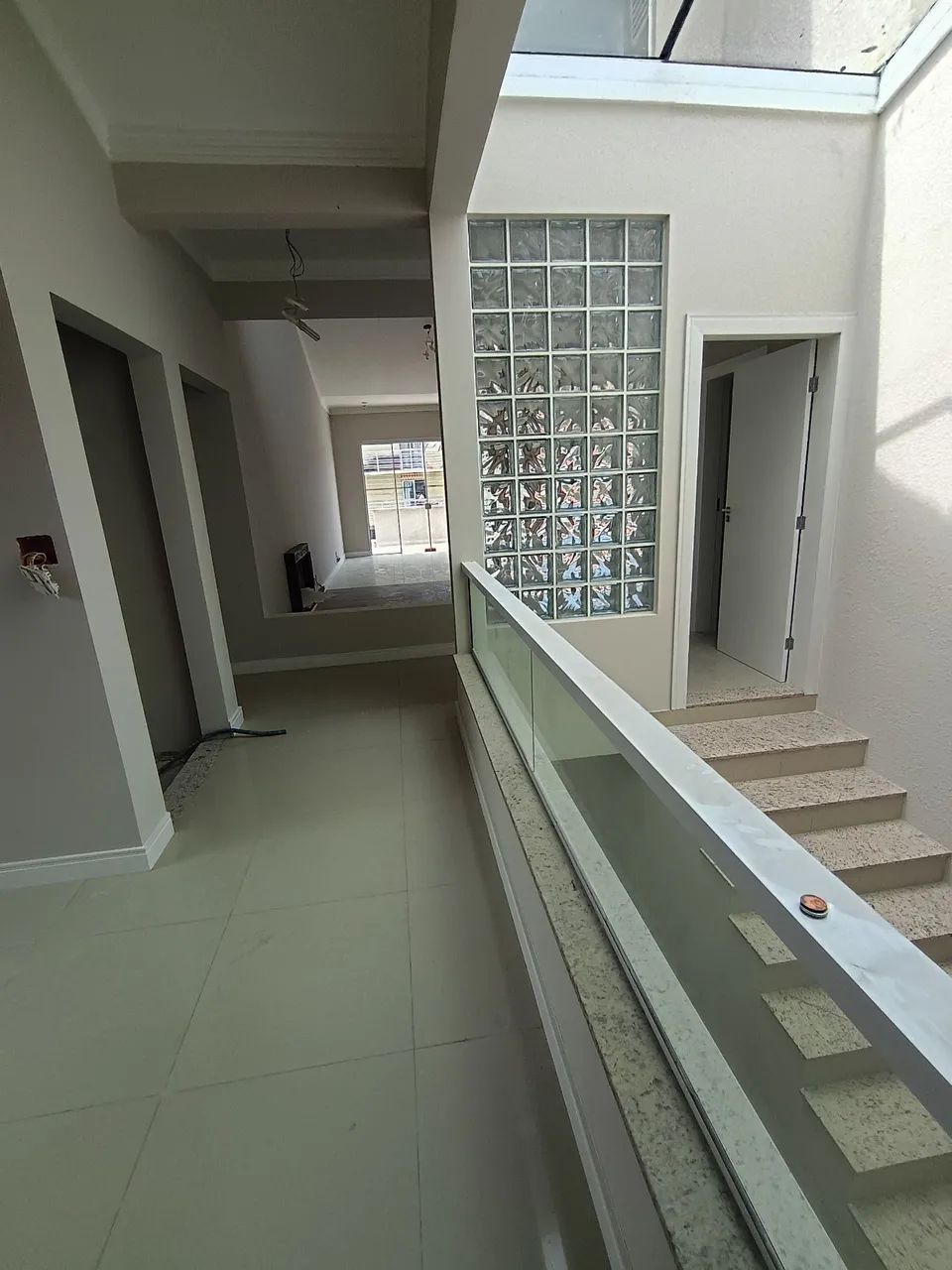 Casa com piscina+ sala comercial  - Foto 5