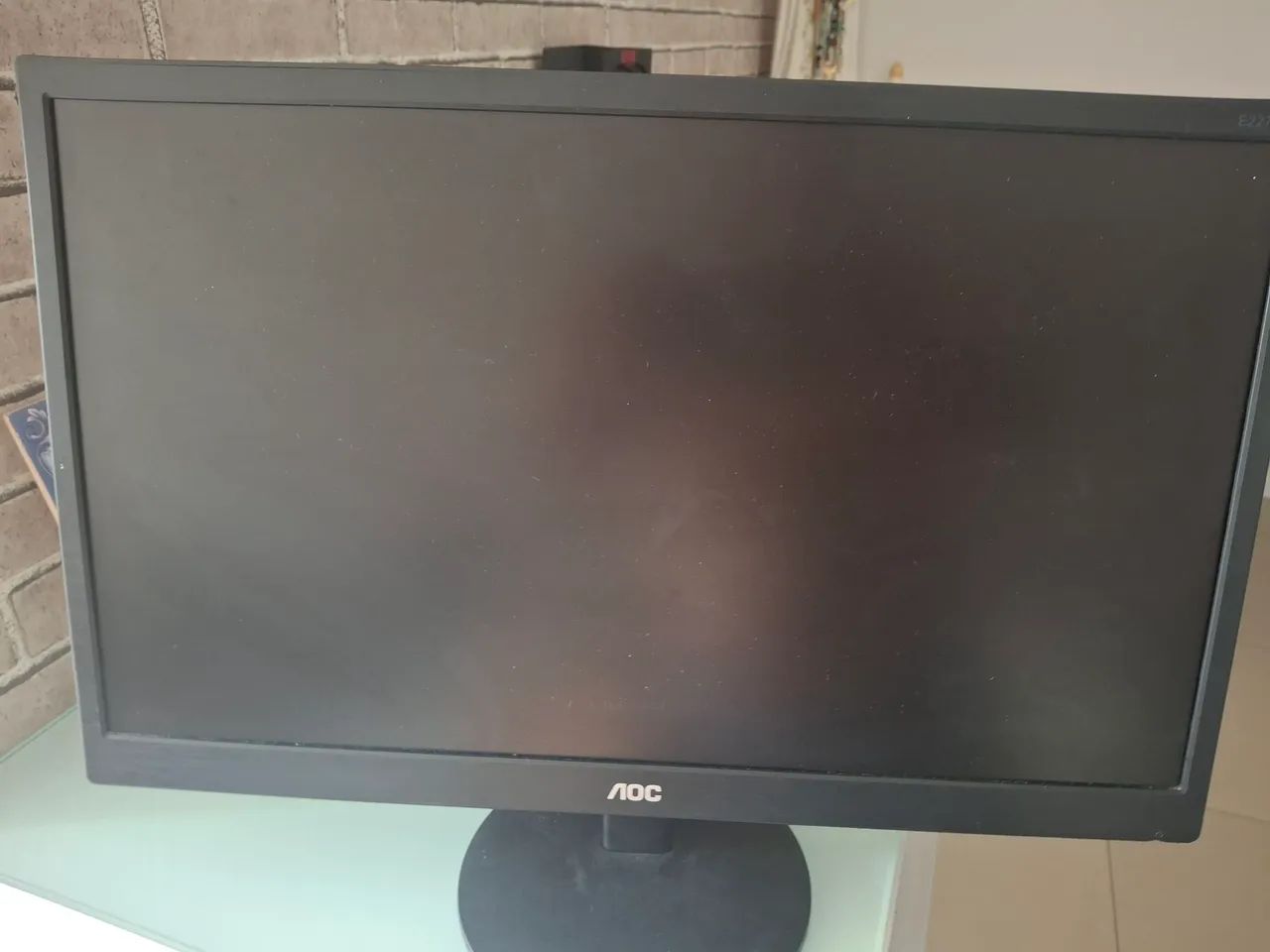 Monitor AOC 22" Vga / Hdmi - Garantia  - Foto 2
