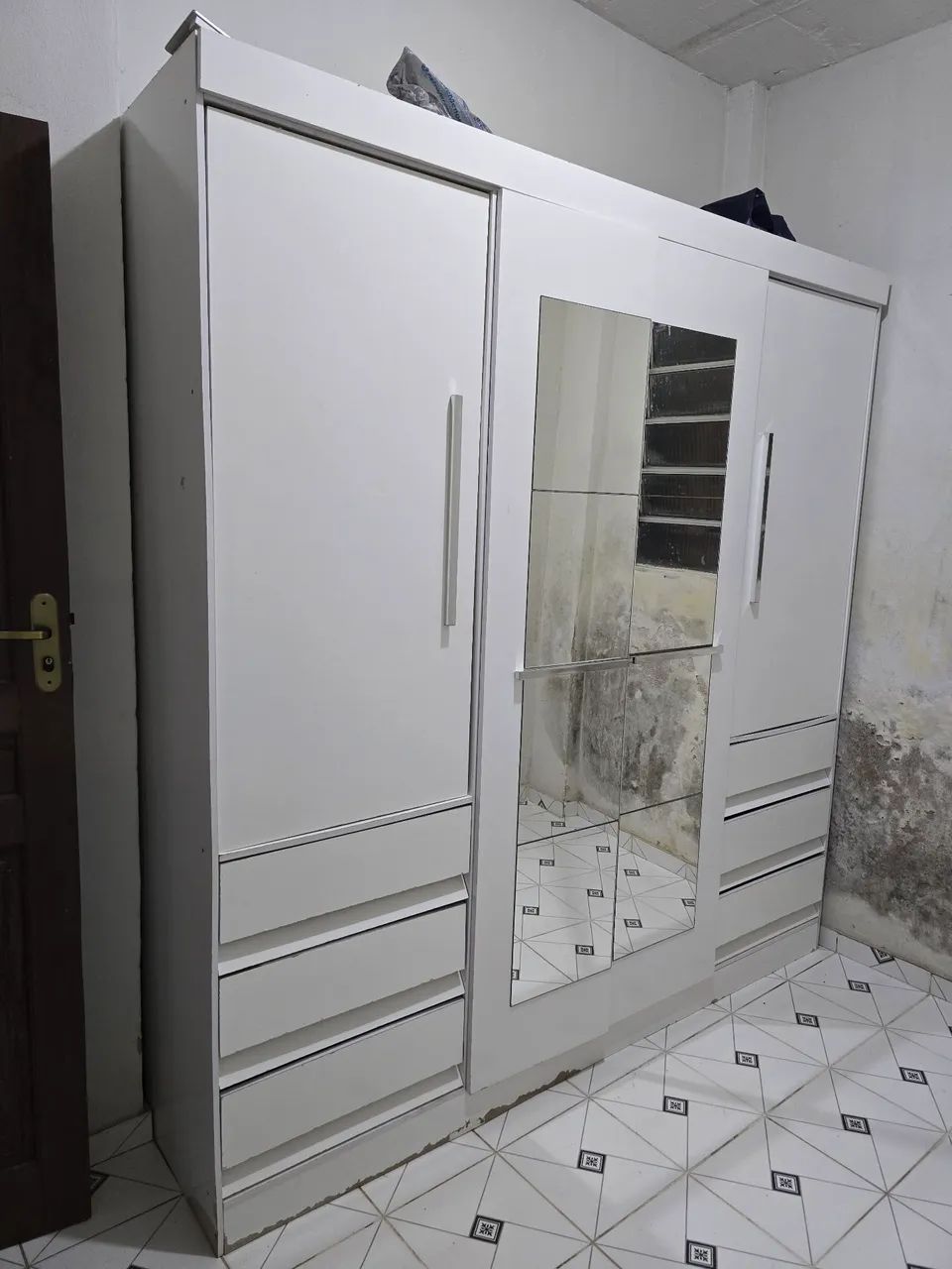 MÓVEIS 
