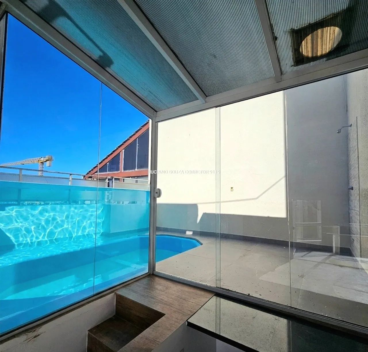 Dupléx com piscina privativa, próximo a UFSC!