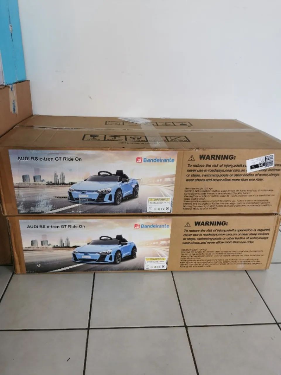 Carro eletrico infantil Audi E-TRON 12v Bandeirante Azul - (NOVO) Caixa lacrada - Foto 2