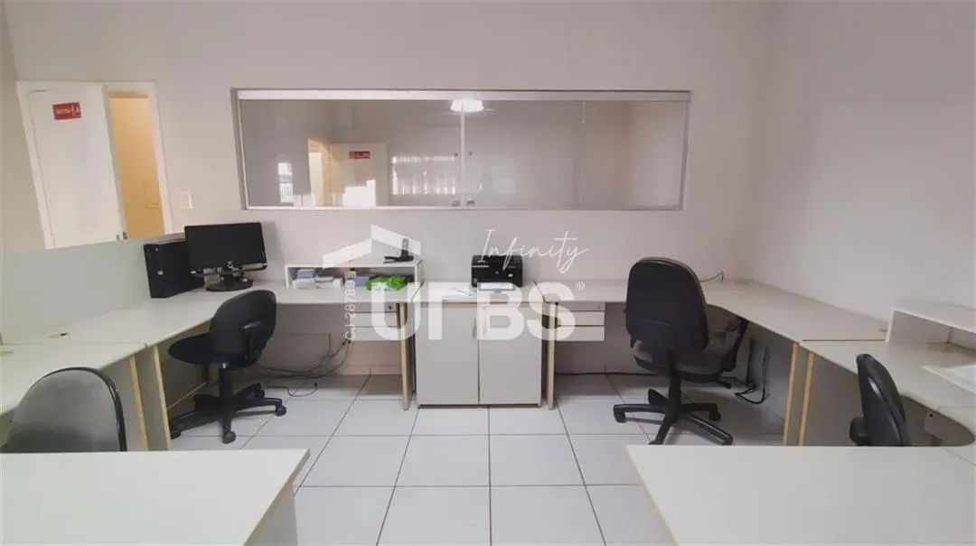 Casa Comercial no Cidade Jardim - Versatilidade e Conforto - Foto 4