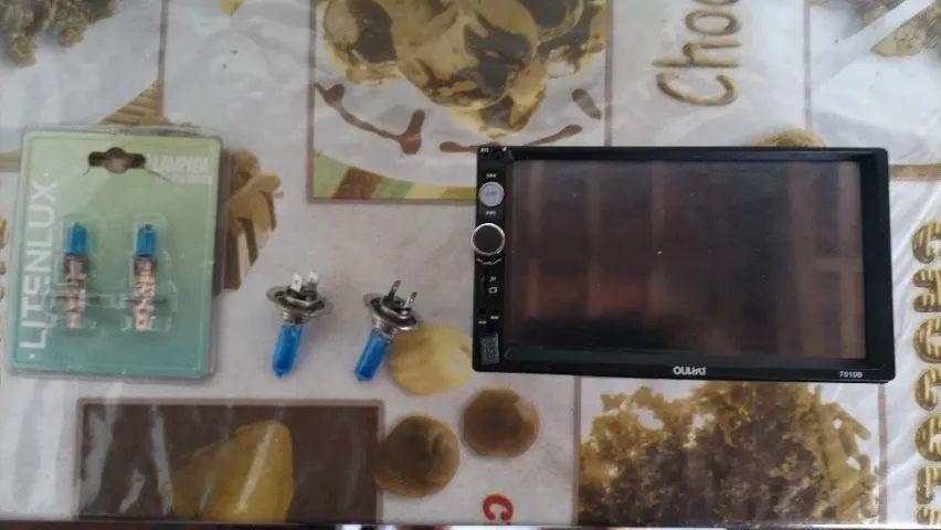 Multimidia MP5 e duas lâmpadas de alta e de baixa super branca