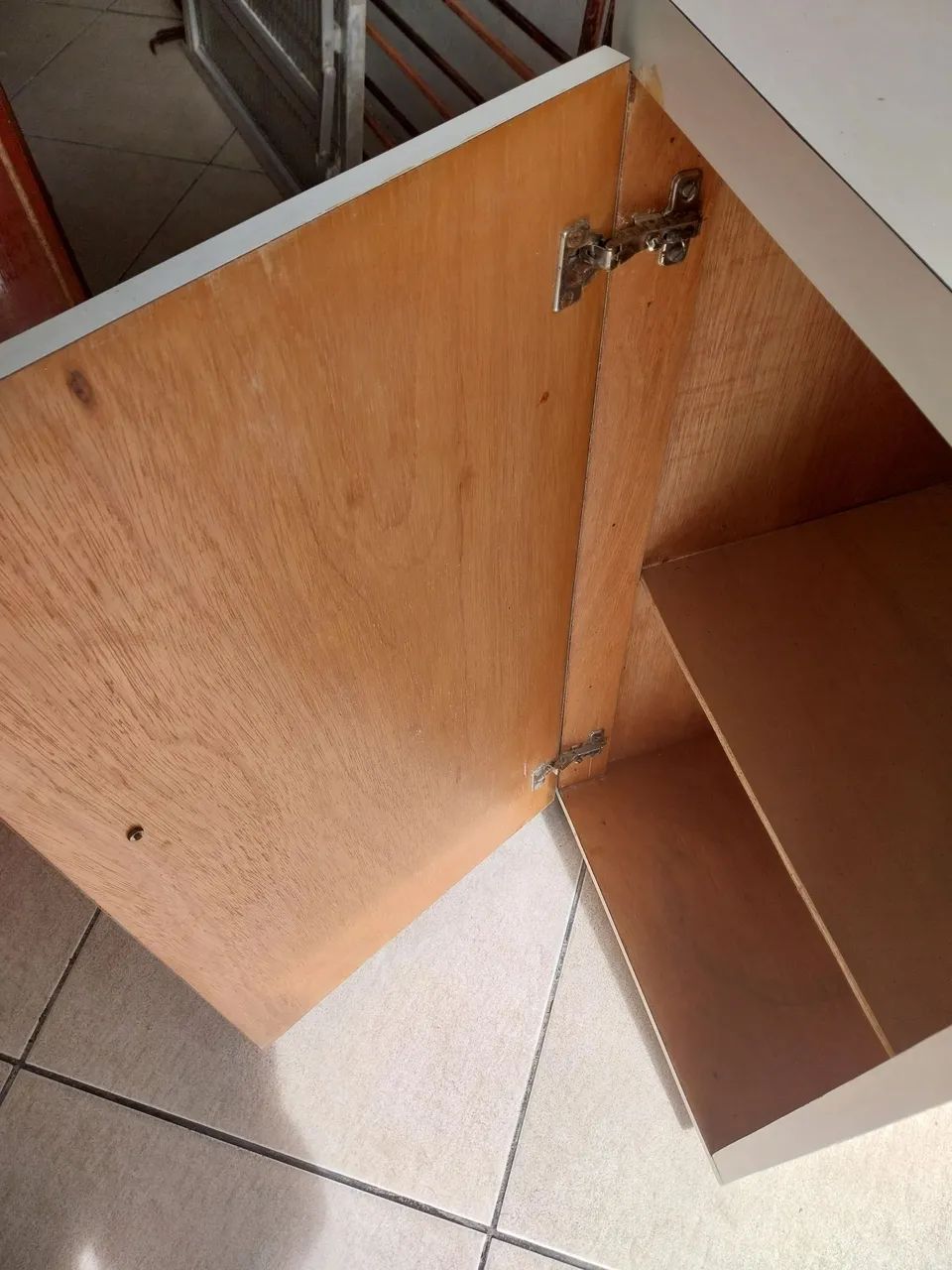  vendo armário de cozinha   madeira maciça  - Foto 3